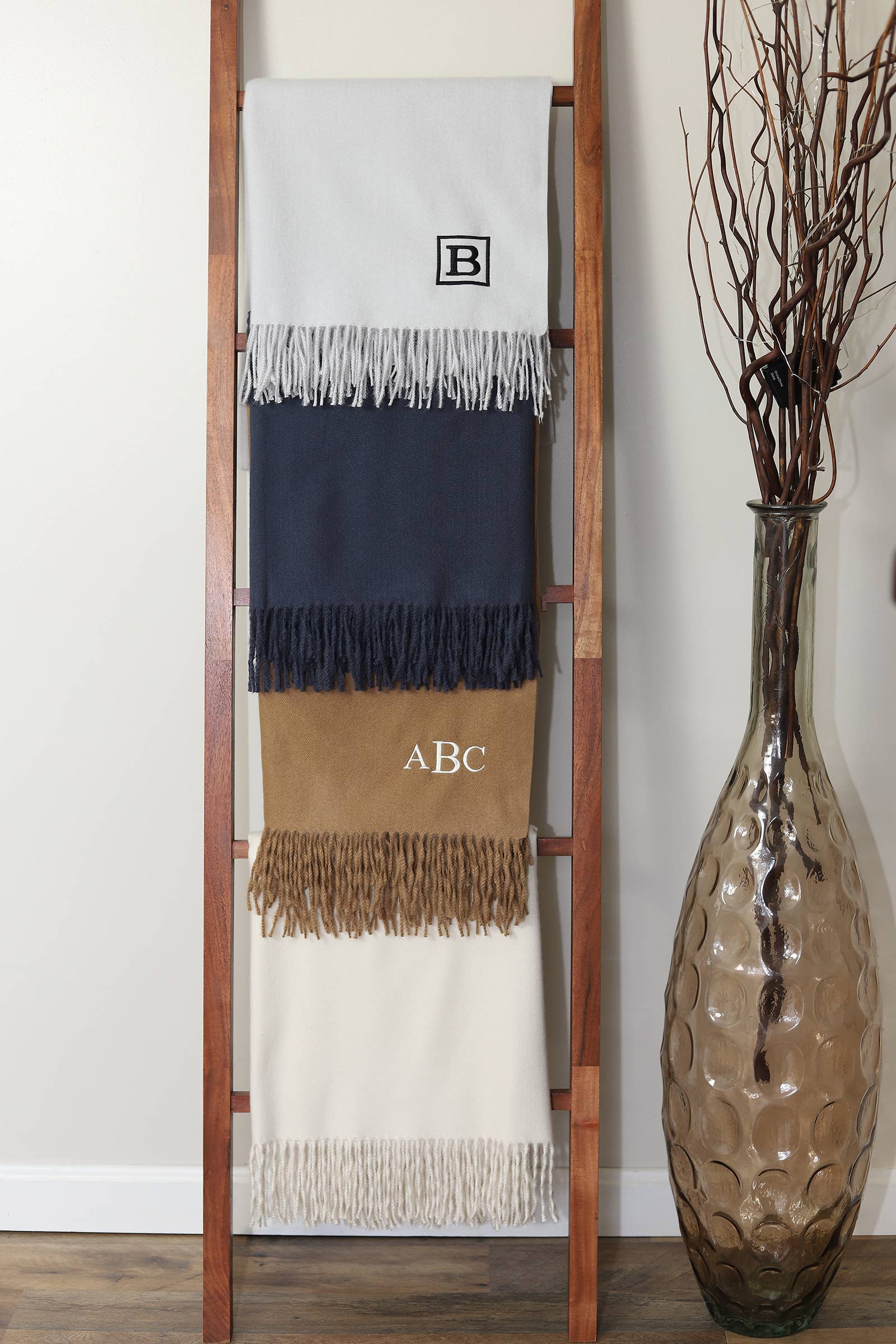 Edinburgh Grey Throw 50x68