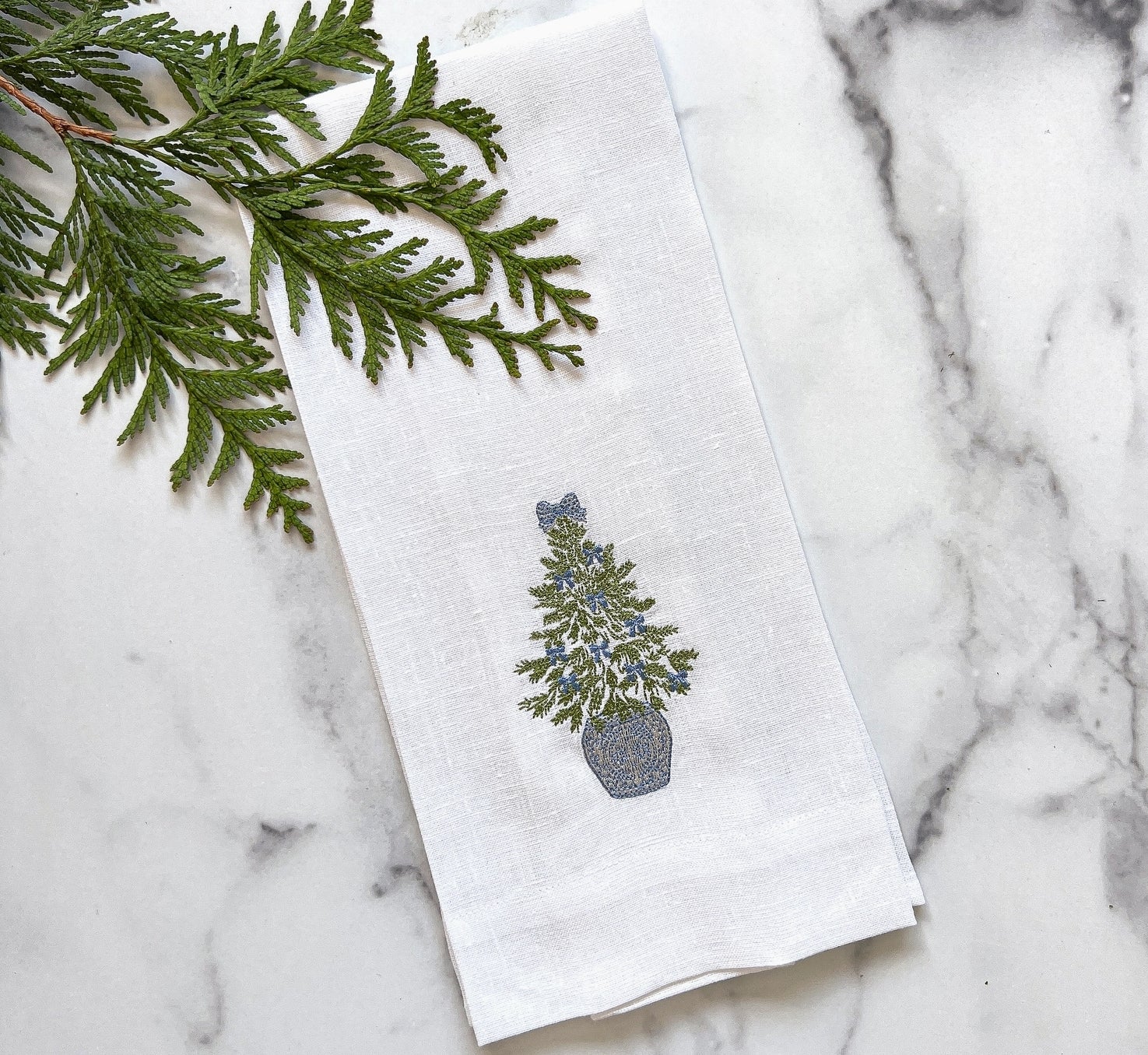 Southern Chinoiserie Tree Linen Towel