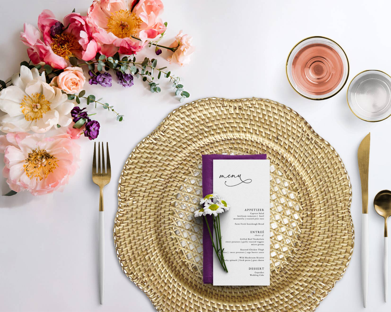 Scallop Rattan Charger Plate (Natural) Wicker Straw Placemat